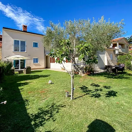 Gardenia One Apartament *